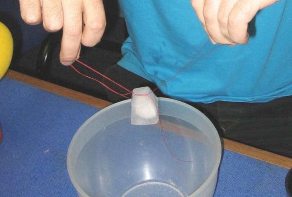 ice cube string salt experiment lifting ice